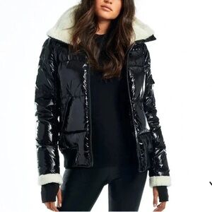 New SAM. Nikki Quilted Down Puffer Lamb Shearling Trim Glossy Black Coat Size S